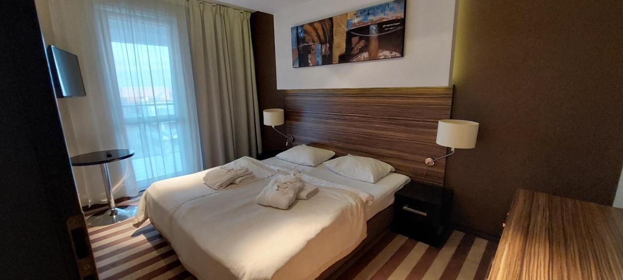 Apartament 2 Pokojowy Prywatny Z Aneksem Kuchennym W Hotelu Diva Kolobrzeg Exterior photo